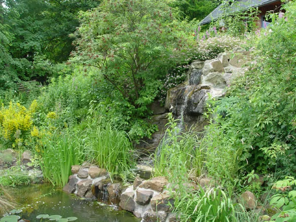 Wasseranlage im Garten